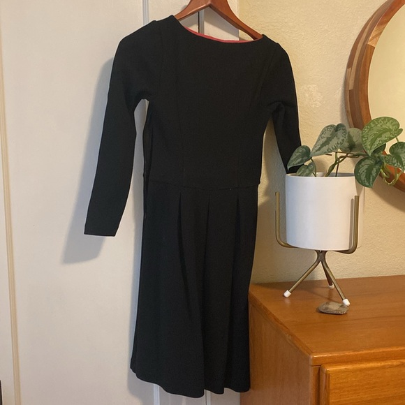 Boden black dress size 4 - Picture 4 of 4